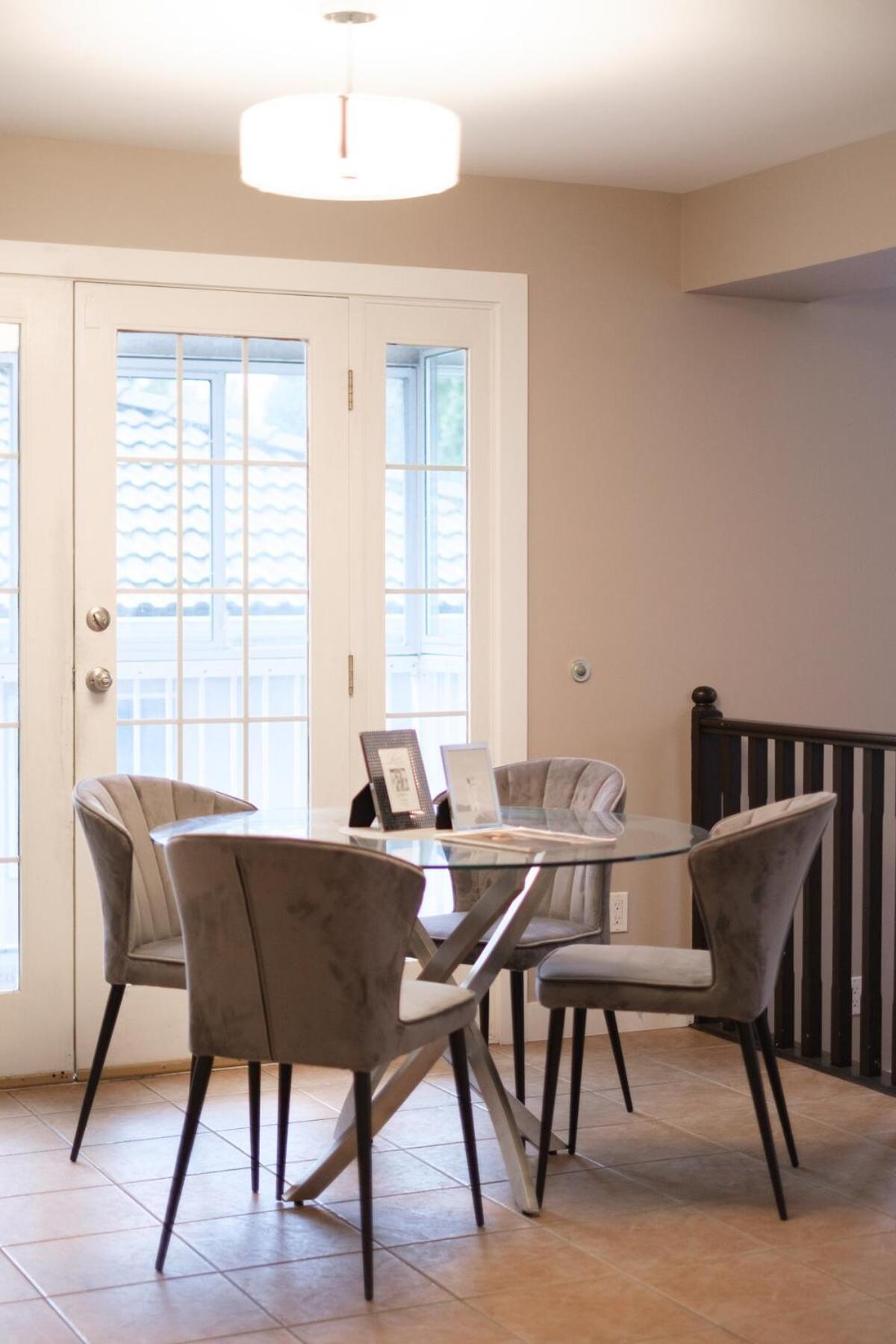 וונקובר Spacious 4Br W Ensuites Mins To Downtown Yvr Ubc מראה חיצוני תמונה