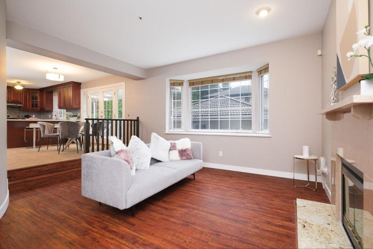 וונקובר Spacious 4Br W Ensuites Mins To Downtown Yvr Ubc מראה חיצוני תמונה
