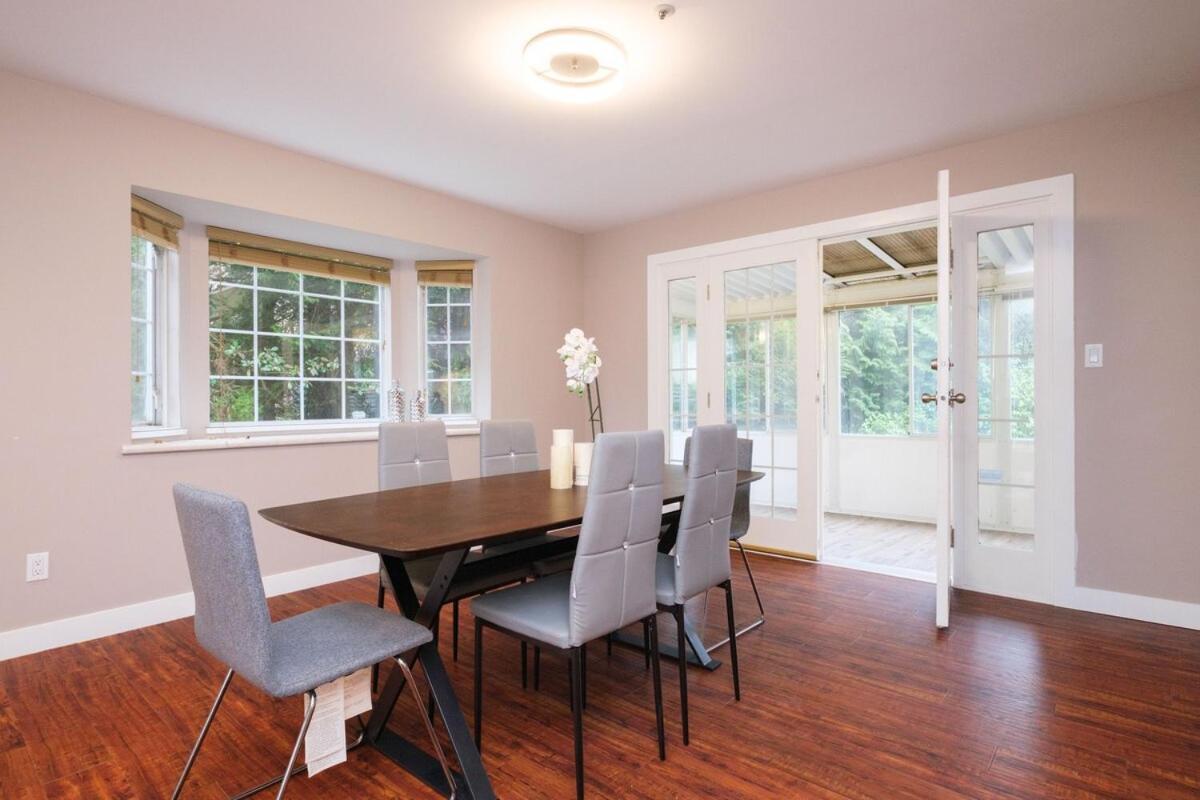 וונקובר Spacious 4Br W Ensuites Mins To Downtown Yvr Ubc מראה חיצוני תמונה